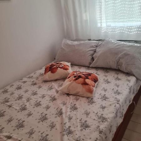 Cute Modern Apartman Zagreb Apartment ภายนอก รูปภาพ